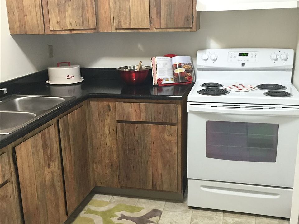 Knob Pines Apartment Rentals Charlotte, MI Zillow