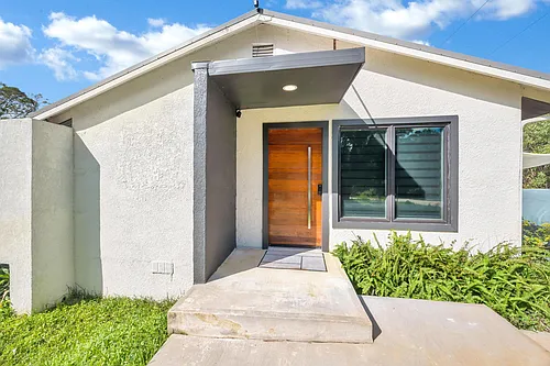 6320 86th Ln Photo 1