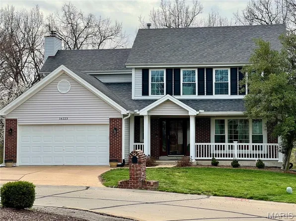 16223 Port Of Nantucket Dr, Grover, MO 63040