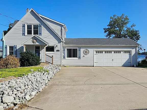 4th image of 227 Lakeview Dr