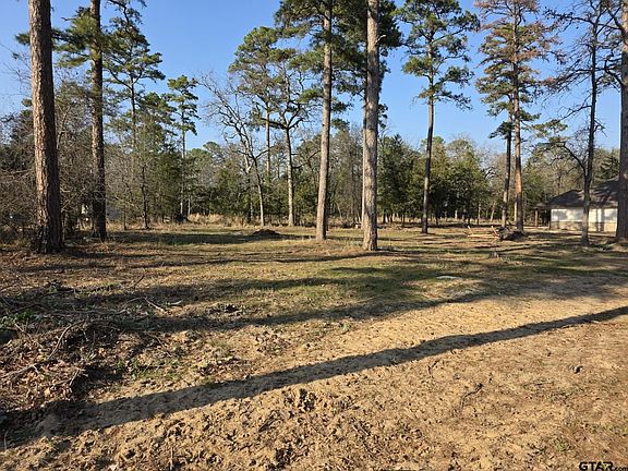 3rd image of King Charles Rd