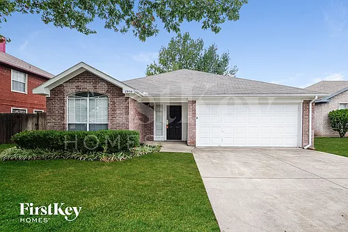 7956 Clear Brook Cir Photo 1