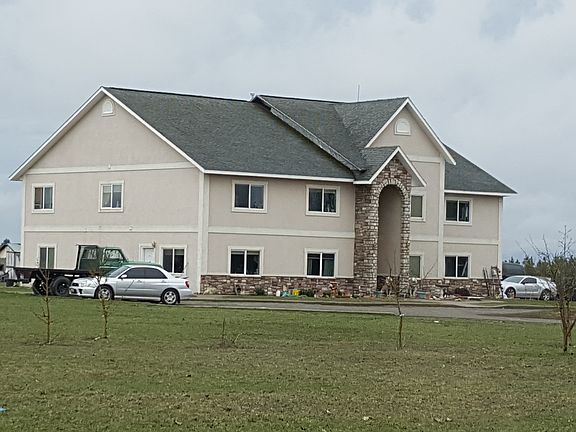 2nd image of 2760 E Shoshone Ave