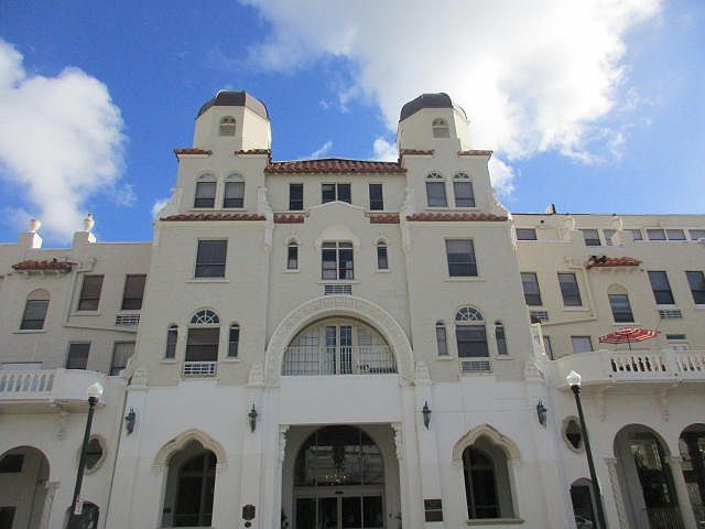 1st image of 235 Sunrise Ave #1109