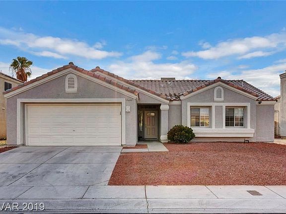 2nd image of 4713 Wild Oak Way