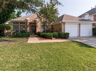 3617 Stone Creek Ln, Fort Worth, TX 76137