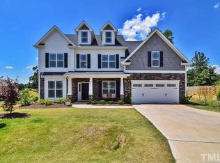 6001 Fauvette Ln, Holly Springs, NC 27540