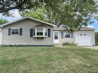 863 Beech St, Bad Axe, MI 48413