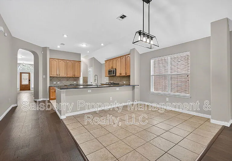 4353 Mountain Crest Dr — Photo 12
