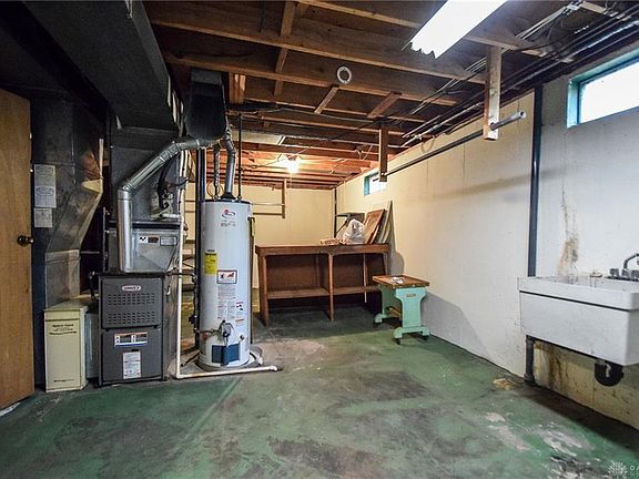 5th image of 4161 Meadowsweet Dr