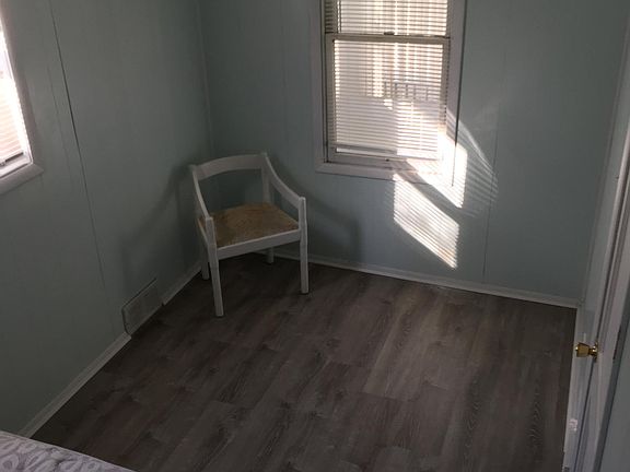 4th image of 509 Penrhyn Pl