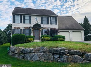 7 Marquis Ct, Lititz, PA 17543