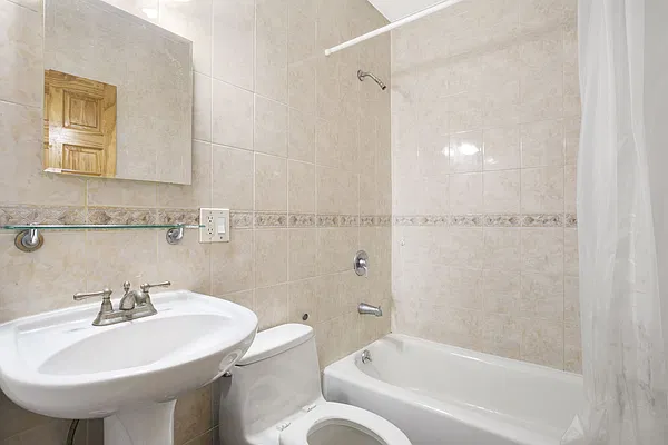 Rented by Citi Habitats | media 8