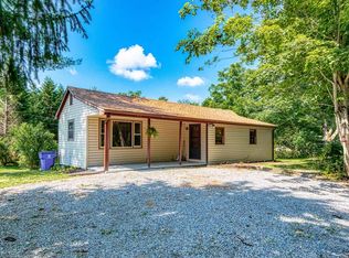 335 Virginian Dr, Christiansburg, VA 24073