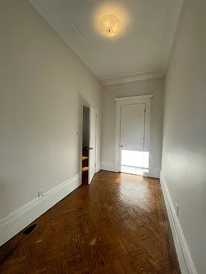 Rented by Compass | media 34