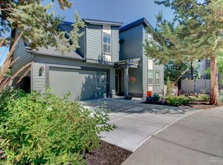 2376 NW Debron Ln, Bend, OR 97703
