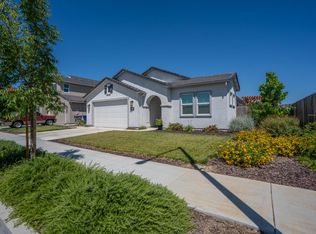1648 Pajaro Dr, Los Banos, CA 93635