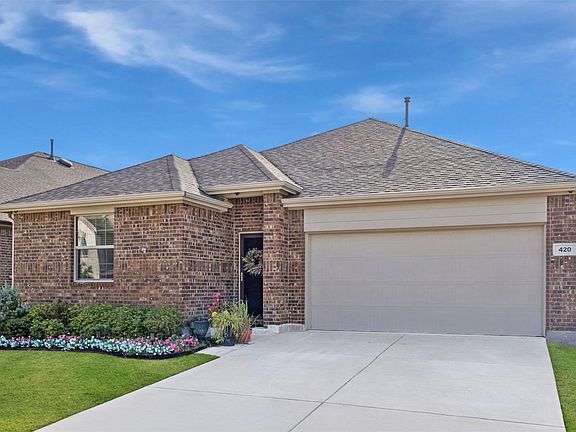 2nd image of 420 Holt Ln