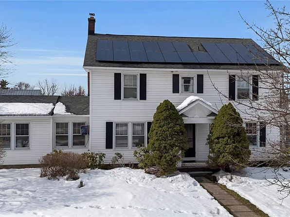 6034 Goodrich Rd, Clarence Center, NY 14032