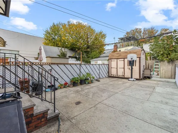 1715 East 35th Street image 21 of 32