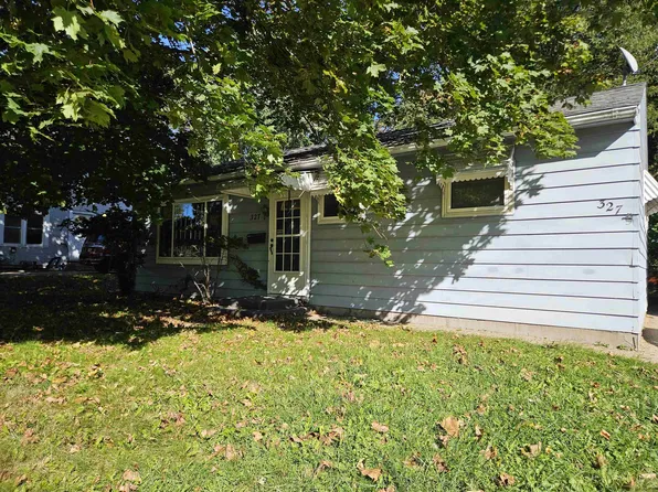327 Hitchcock St, Baraboo, WI 53913