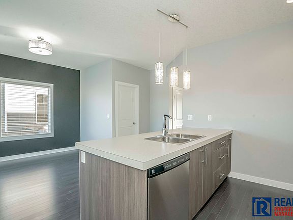 3rd image of 8734 72nd Ave #1