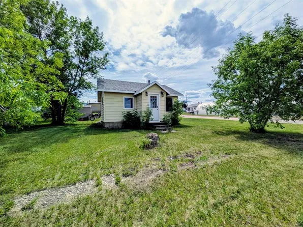 4824 N 47th Ave, Spirit River, AB T0H 3G0