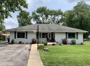 552 Evergreen Ln, Bradley, IL 60915
