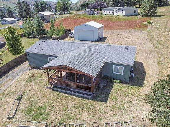 3rd image of 603 4th St