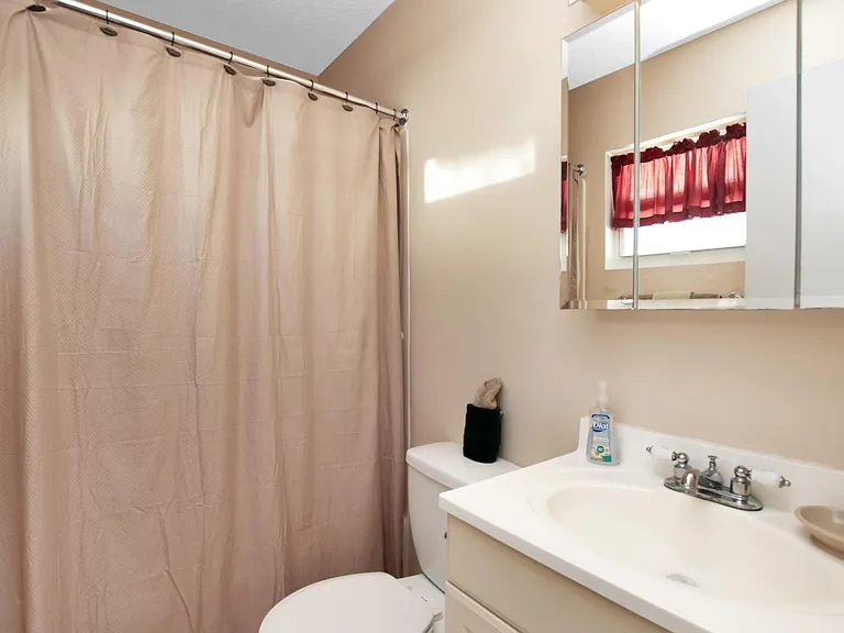 1635 Pandorea Ln — Photo 12
