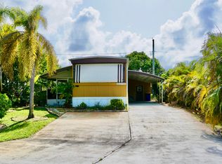 8374 SE Sandy Ln, Hobe Sound, FL 33455