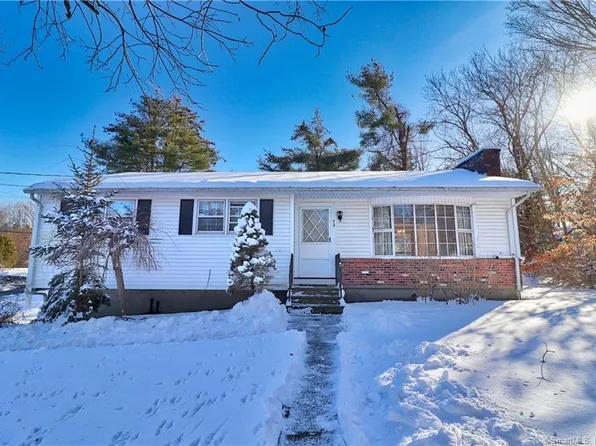 73 West Road, Watertown, CT 06795