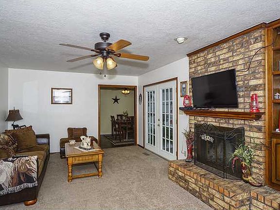2nd image of 4717 Brookwood Dr