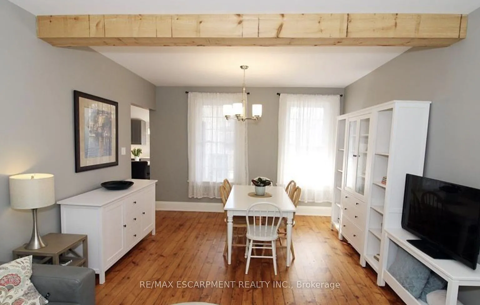 2 bed, $2,300 — Photo 4