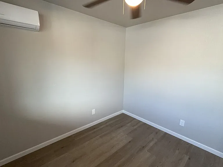 1855 D St #10 — Photo 3
