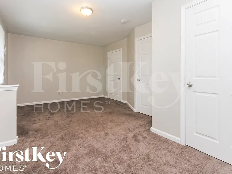 10207 Catalina Dr — Photo 9