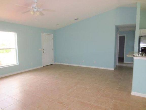 3rd image of 9511 Portillo Ave