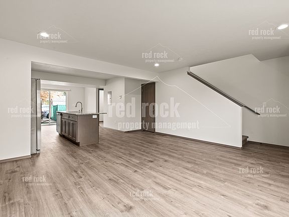5th image of 4331 E 8th Ave #1