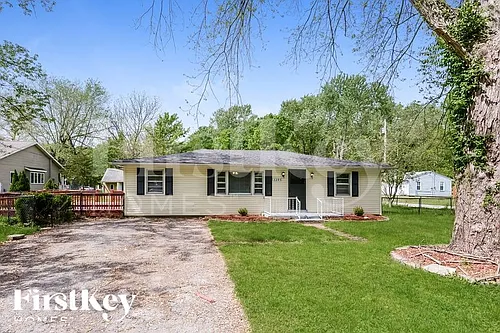 2293 Maxville Ln Photo 1