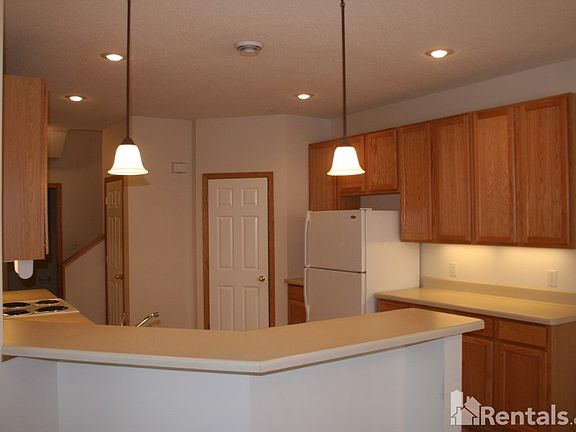 5th image of 1732 Prescott Ct