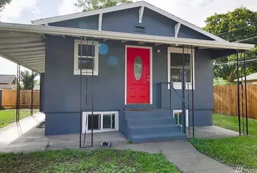 520 SE Date Ave Photo 1