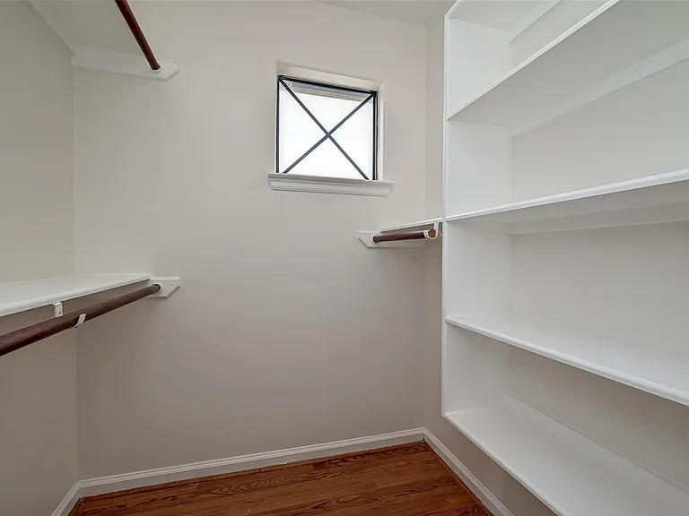 5410 Rose St — Photo 35