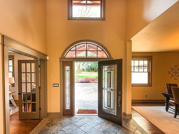 3rd image of 3311 Wollochet Dr NW