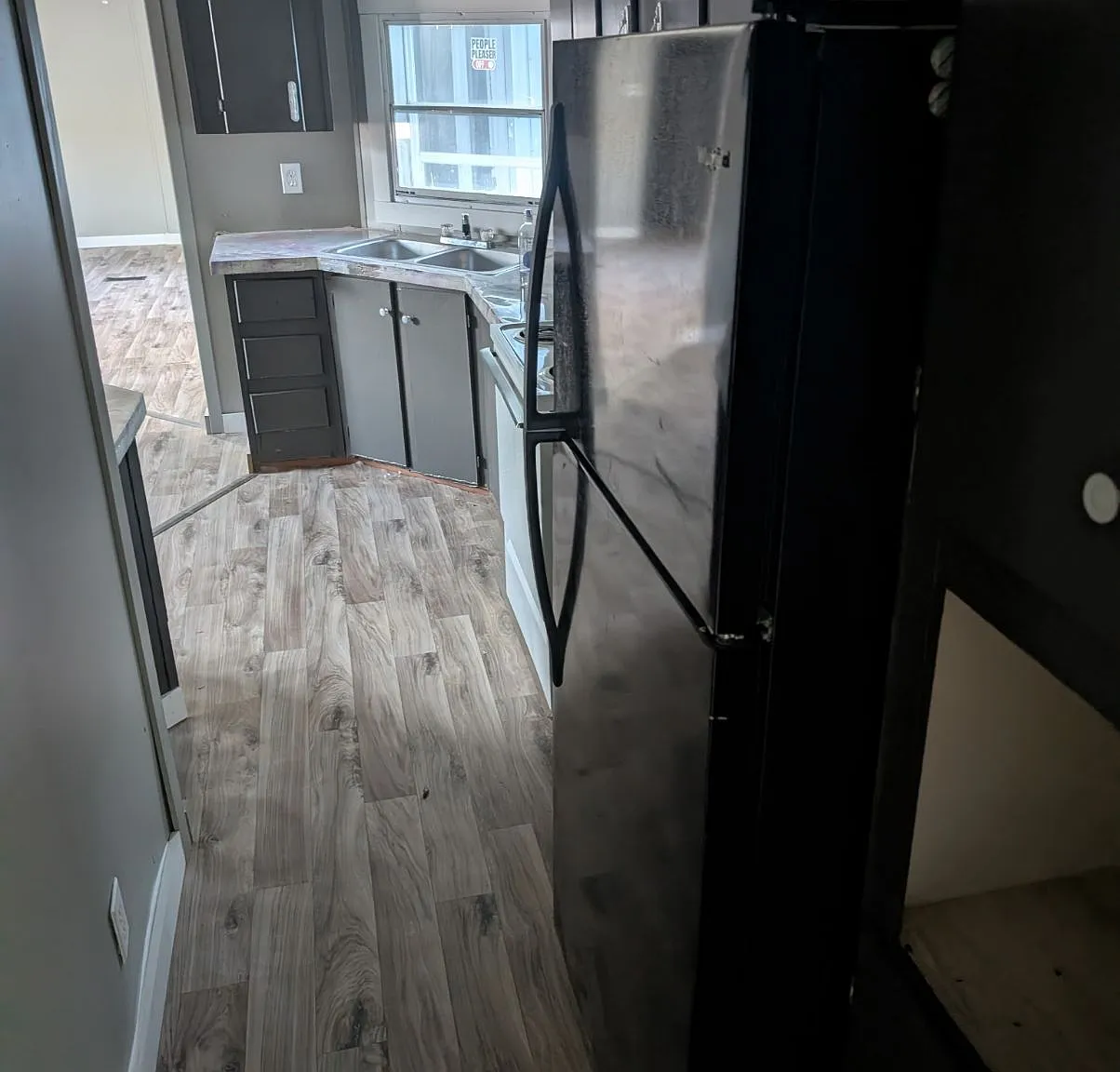 3 bed, 1228 sqft, $1,200 — Photo 3