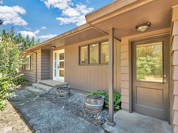5th image of 21076 NW Green Mountain Rd