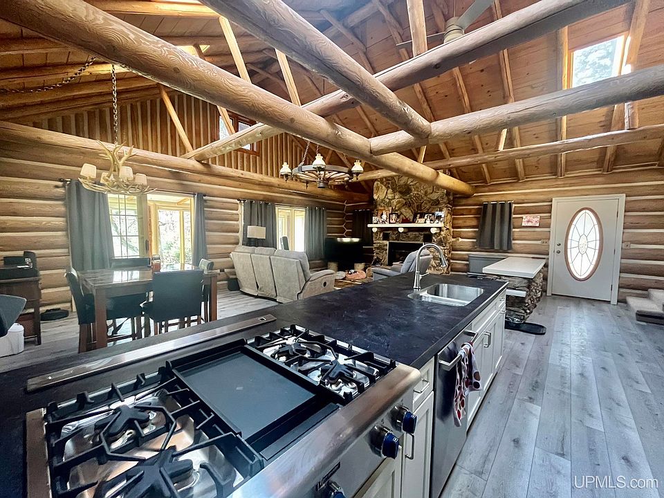 2245 W Breitung Ave, Kingsford, MI 49802 Zillow