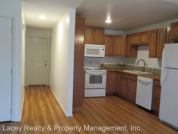 2nd image of 1508 Yonkers Dr SE #B