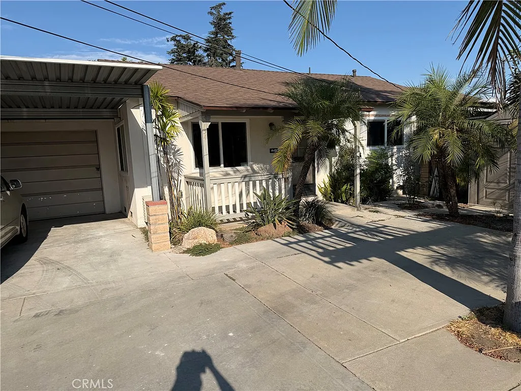 2 bed, 1.5 bath, 800 sqft, $2,850 — Photo 3