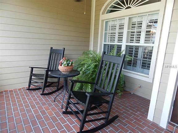 2nd image of 4643 Aylesford Dr