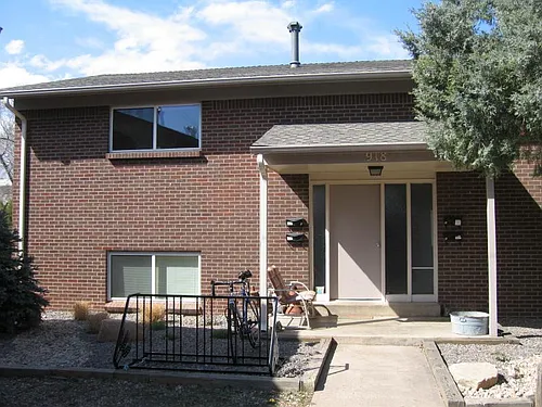 918 James Ct #2 Photo 1